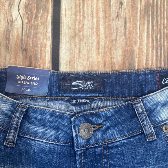 GirlFriend Jeans - Picture 3 of 7